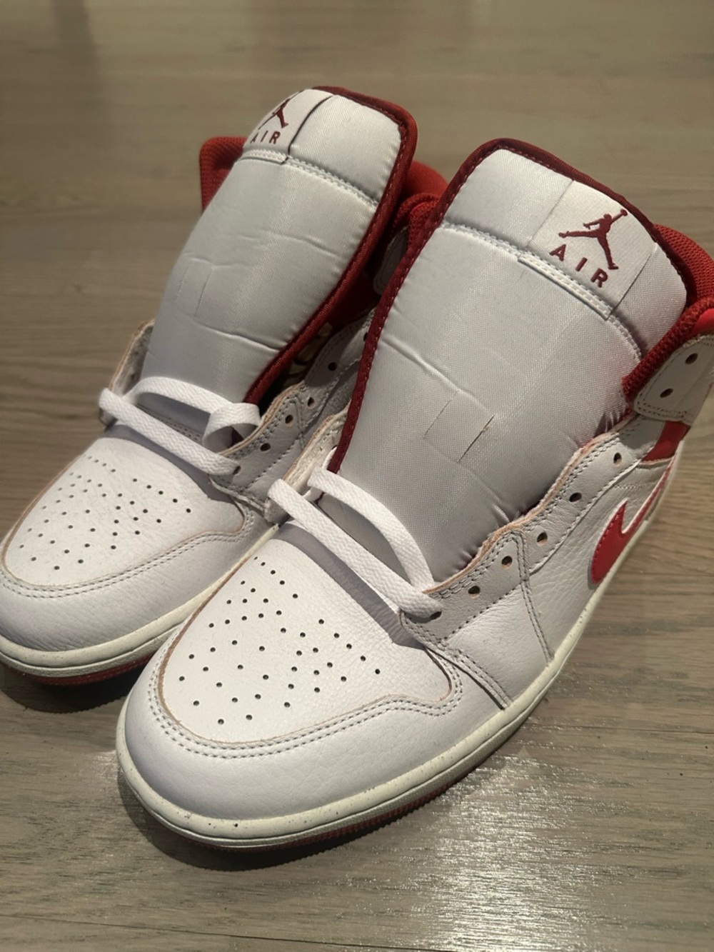 Jordan mids sneakers in White and Red